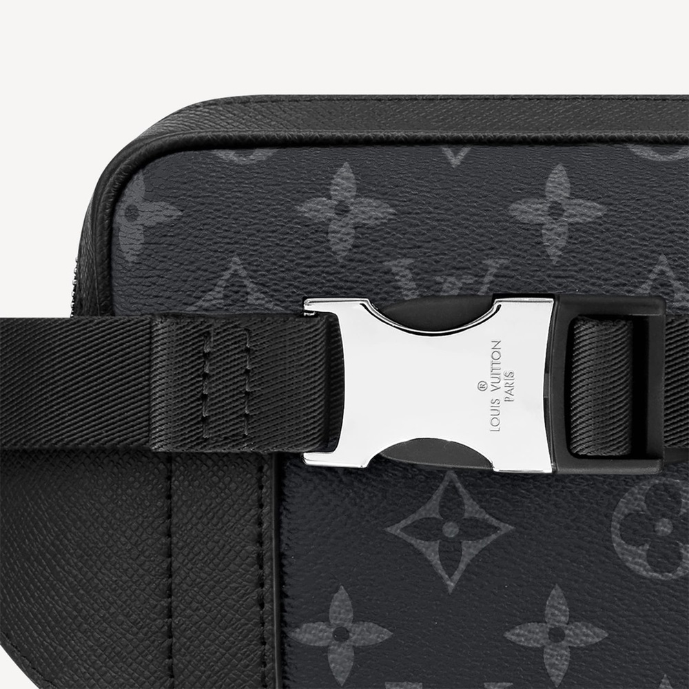 Pristine 100% Authentic Louis Vuitton Outdoor Bumbag in Noir - Picture 13 of 15